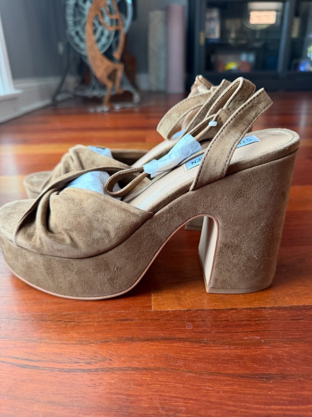 Steve Madden Caelan Suede Block Heel Platform Sandals - Picture 5 of 6
